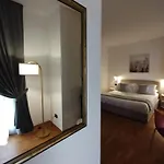 게스트하우스 Palazzo Cusani Charming 4*