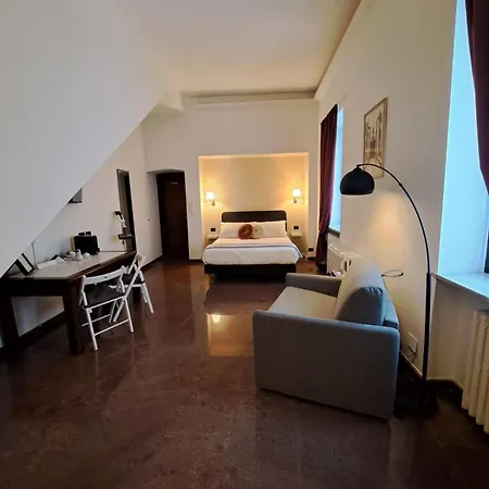Palazzo Cusani Charming 4* Vercelli