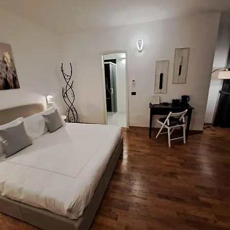 Palazzo Cusani Charming * Vercelli