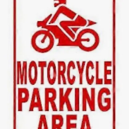 Palazzo Cusani Charming 4*