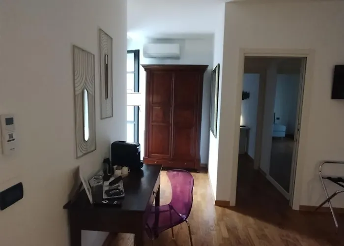 Pensión Palazzo Cusani Charming Vercelli